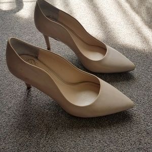 Vince Camuto Tan Pumps Heels Size 5